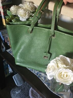 Dooney & Bourke Vintage Pebbled Leather Tote